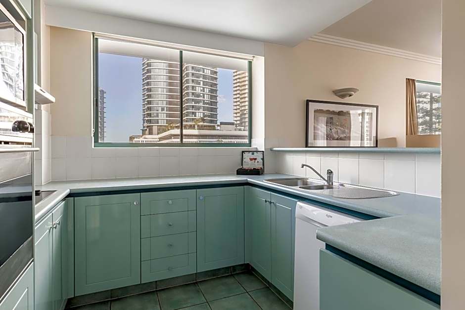 Mantra Crown Towers Surfers Paradise