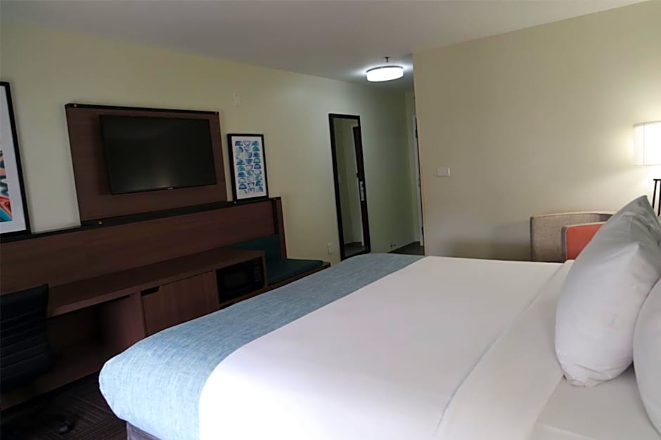 Wingate by Wyndham Kings Bay Naval Base / I-95