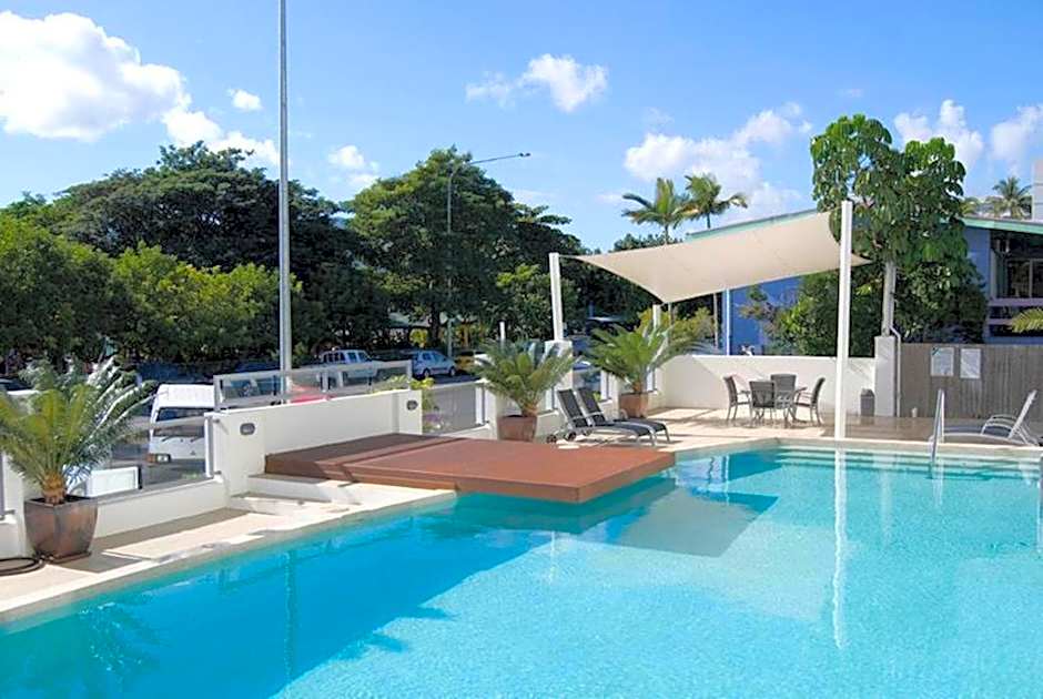 Waters Edge Apartments