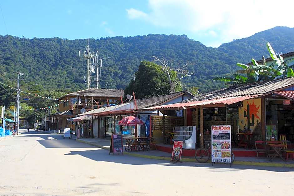 Pousada Quatro Estacoes