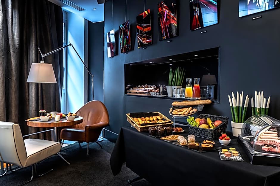 Le Grand Balcon Hotel