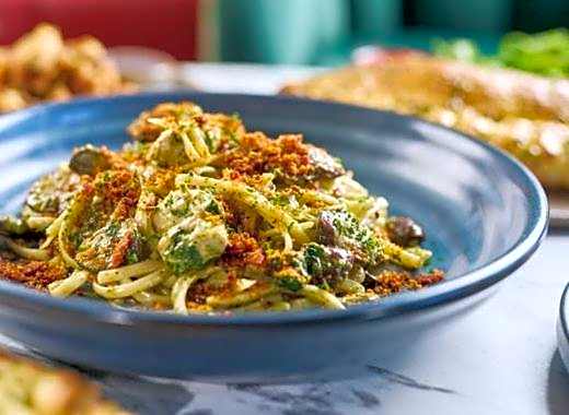 53A kingfisher court tattershall lakes luxury hot tub holidays