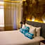 The Fives Downtown Hotel & Residences, Curio Collection by Hilton