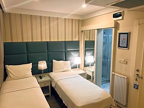 Economy Double or Twin Room - Lobby Floor