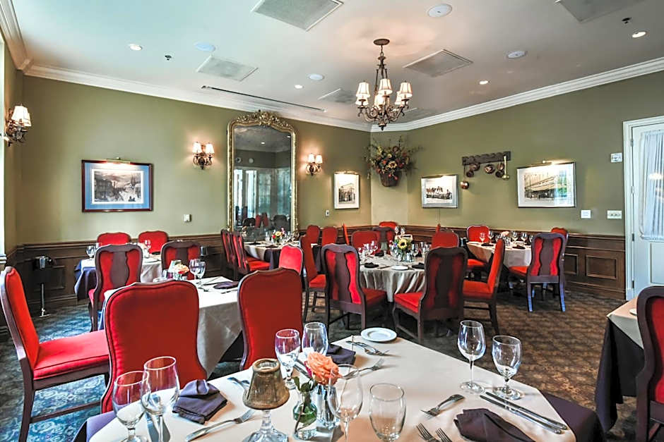 River Inn Of Harbor Town