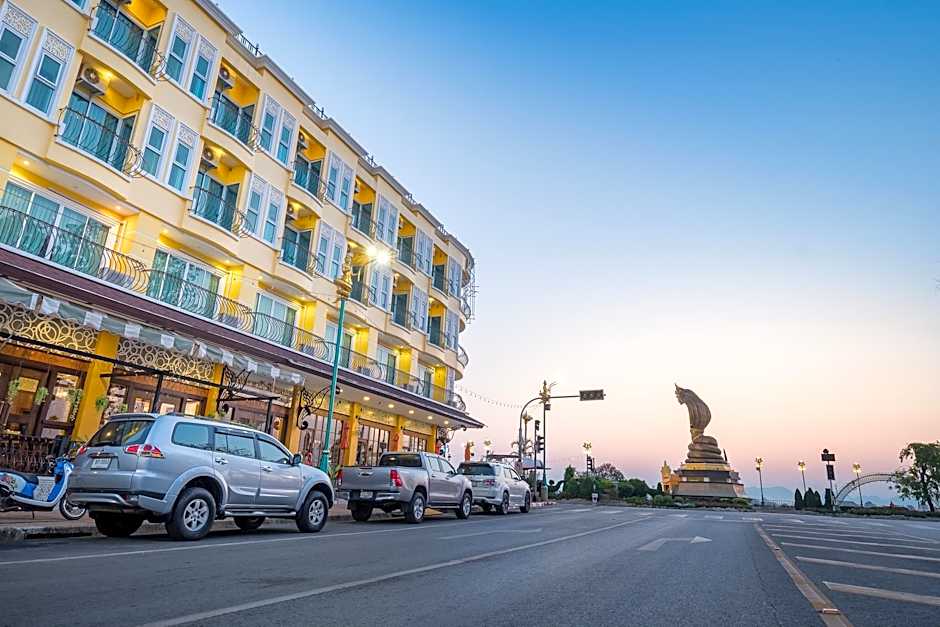 LANDMARK NAKHONPHANOM HOTEL