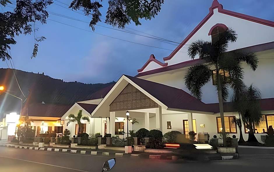 KHAS Ombilin Hotel