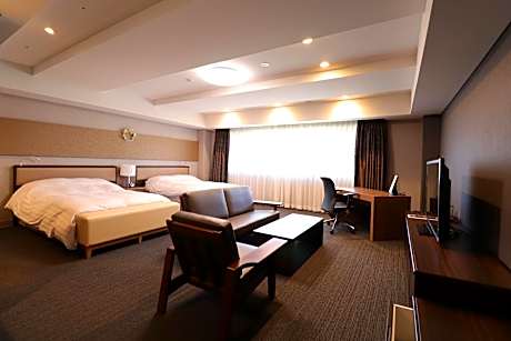 Suite Room - Non-Smoking