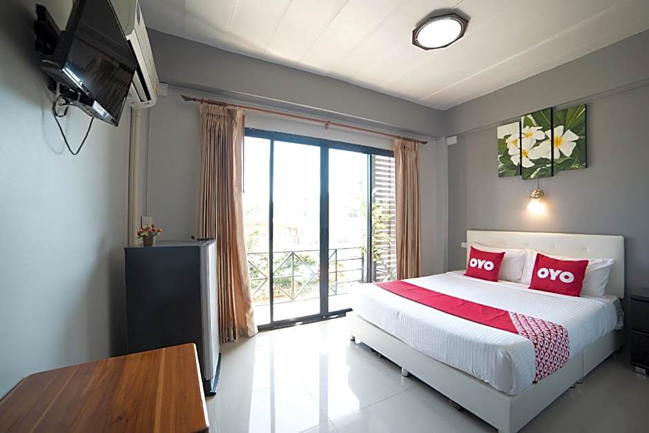 OYO 465 Krung Kao Traveller Lodge
