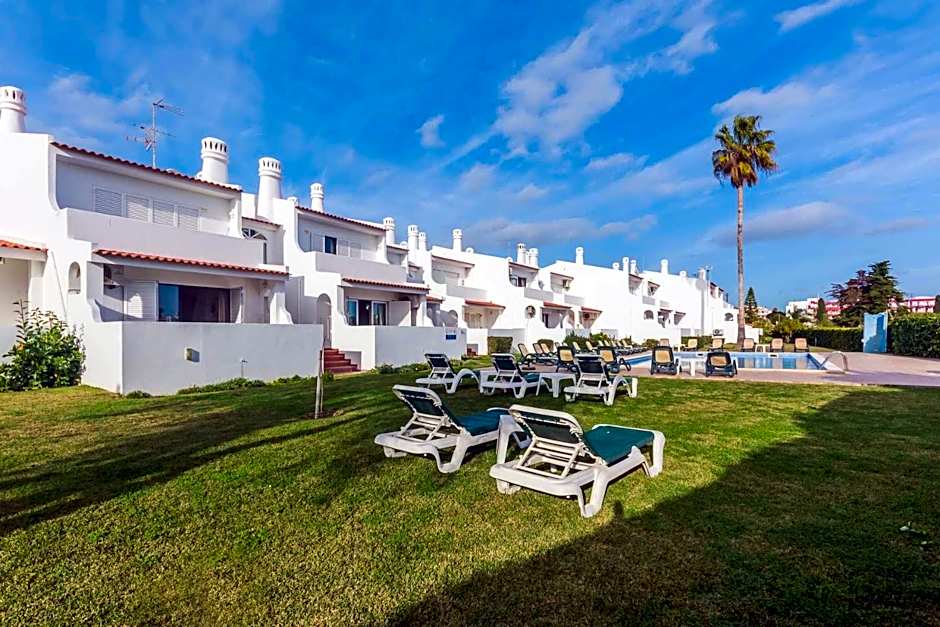 Oura Parque Apartamentos Turisticos