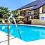 Quality Inn Mt. Pleasant - Charleston