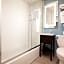 Hotel Saint Clair - Magnificent Mile