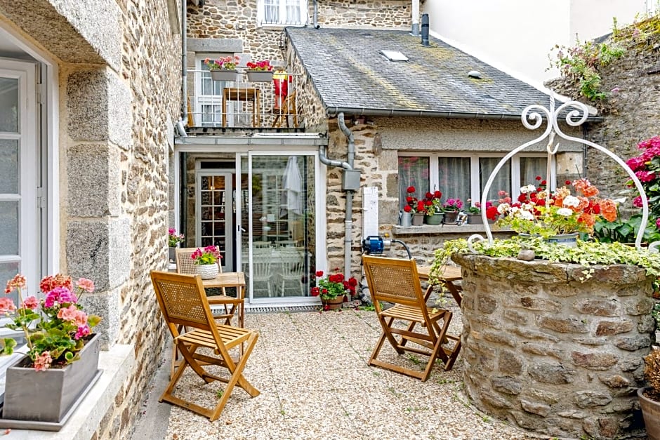 Demeures & Châteaux - Hôtel De La Porte Saint-Malo