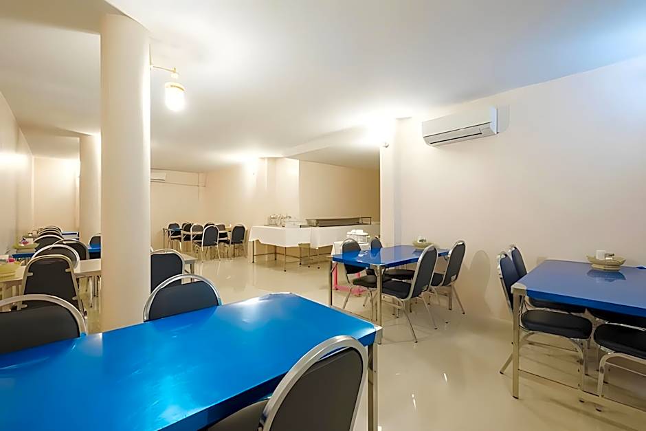 BIRD ROOM HOTEL - PRATUNAM