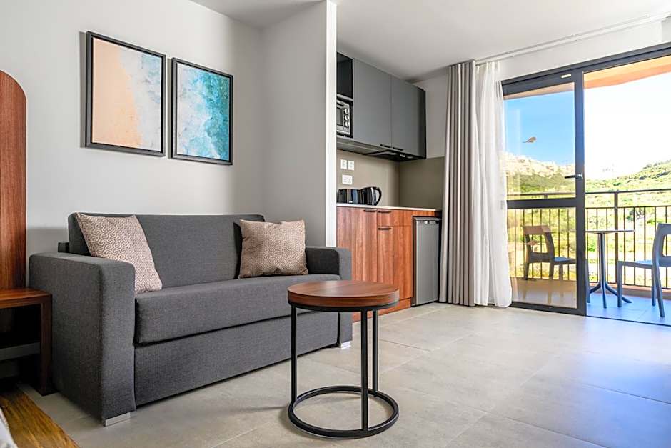 Luna Holiday Complex