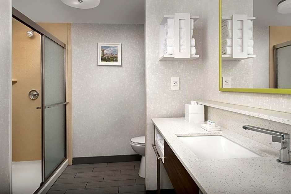 Hampton Inn By Hilton Knoxville-East