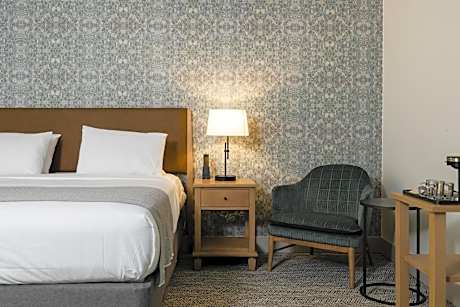 Historic Inn Queen Room with Balcony or Patio