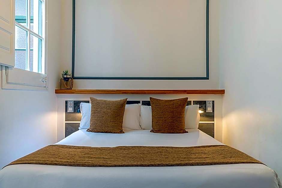 Casa Gracia Barcelona Hostel