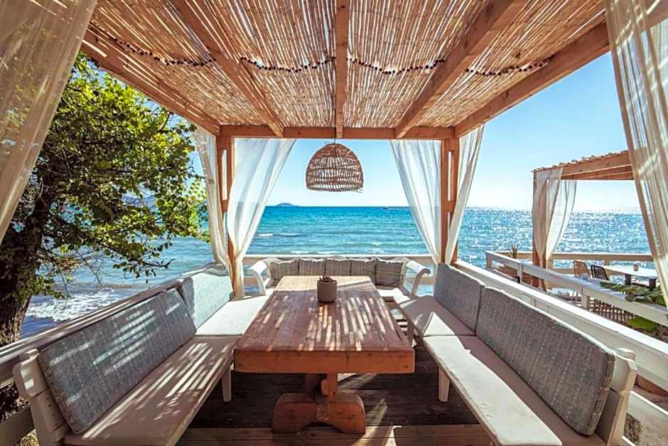 Porto Koukla Beach
