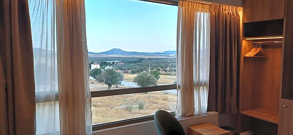 ALPHA APARTMENTS Free Shuttle from and to the Airport