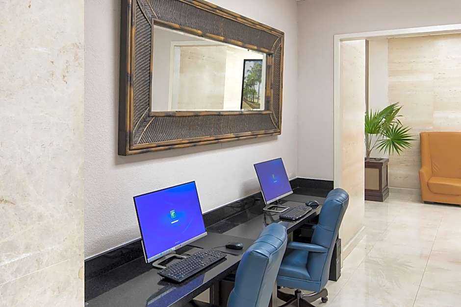 Holiday Inn Hotel Port of Miami-Downtown By IHG