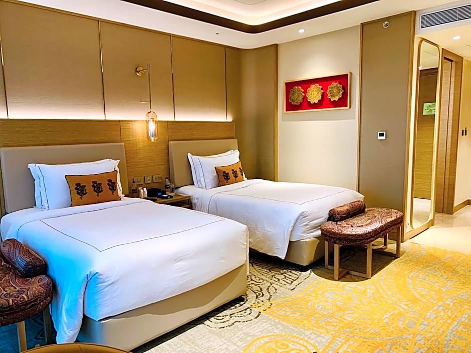 Photo 1 of 6 of Deluxe 1 Twin Bed