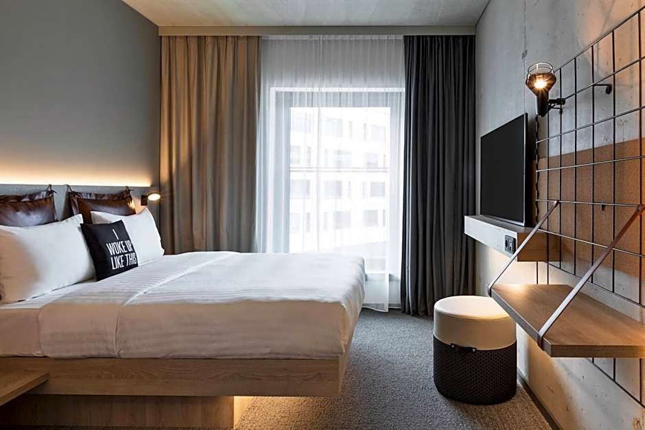 Moxy Hamburg City