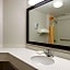 Travelodge by Wyndham Houston Cy-Fair