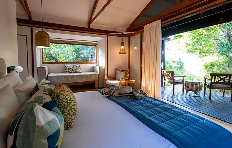 Makakatana Bay Lodge