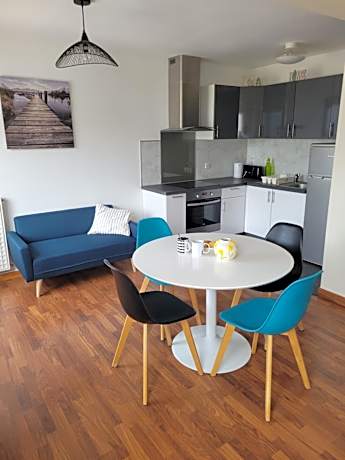 Bel appart avec parking, proche centre et plages