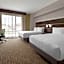 Holiday Inn Express & Suites Woodside LaGuardia Airport By IHG