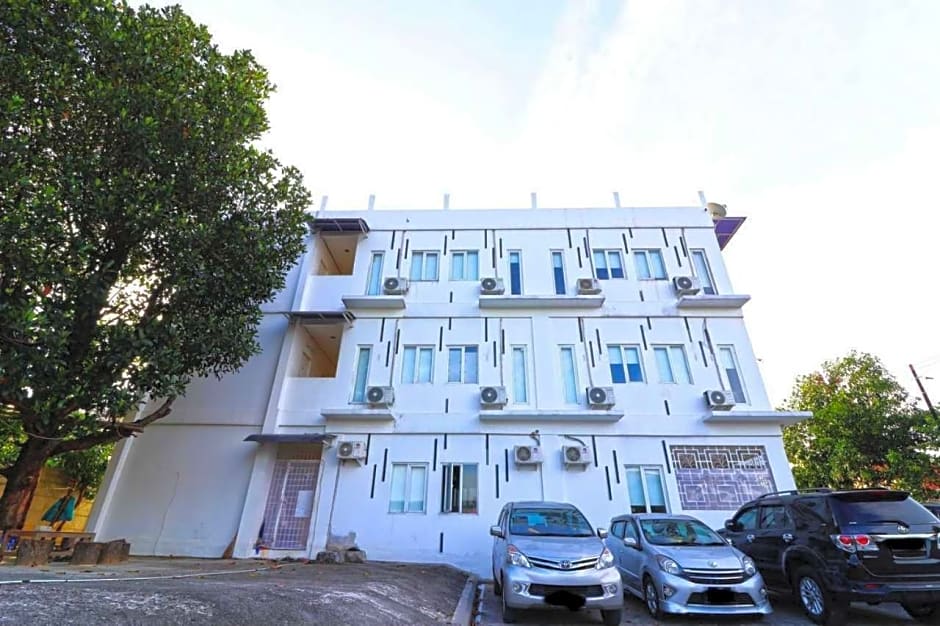 Rumah Kayu Manis Bintaro