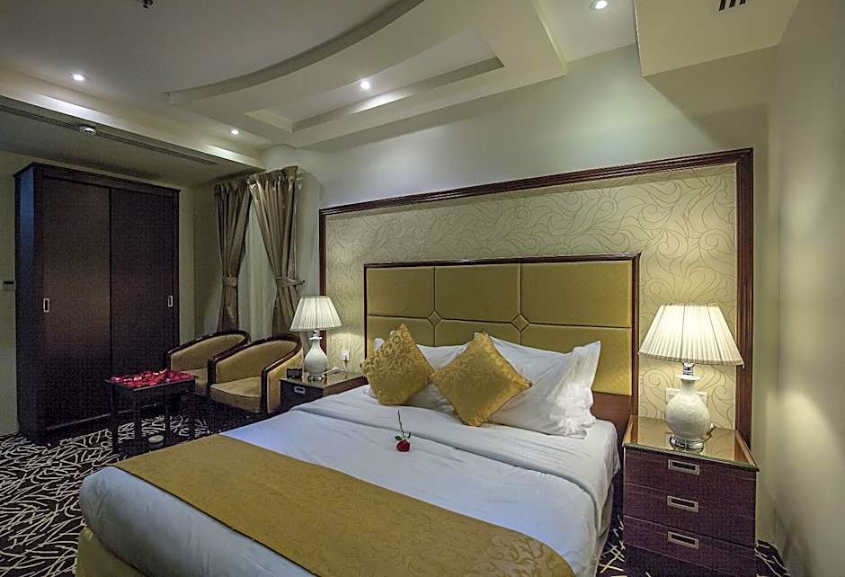 Rest Night Serviced Apartments- AlHamra