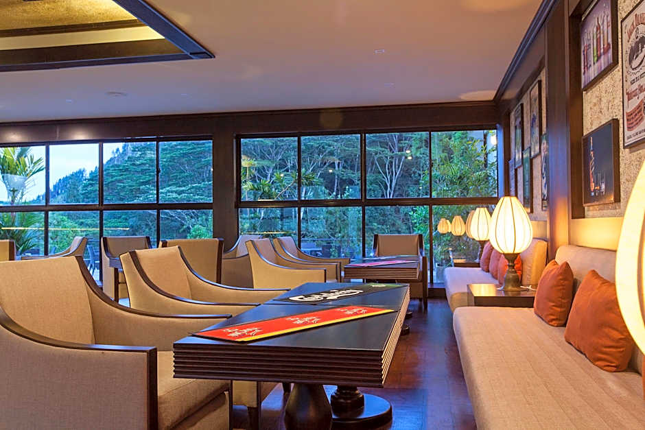Hunasfalls Hotel