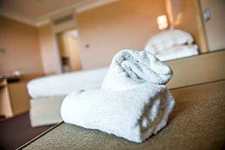 Standard Room with Garden View and Spa Access