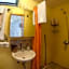 Artist Quarter Guesthouse B&B
