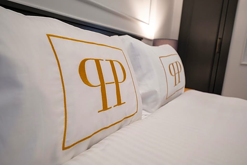 Ferman Port Hotel - Special Category