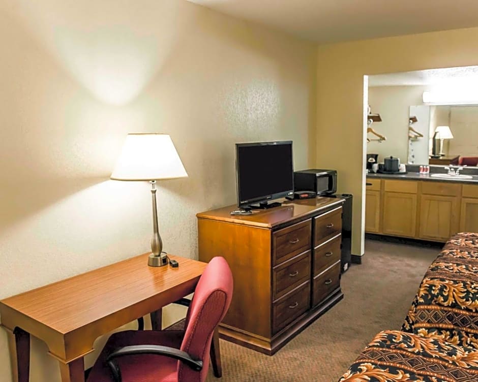 Econo Lodge Perry