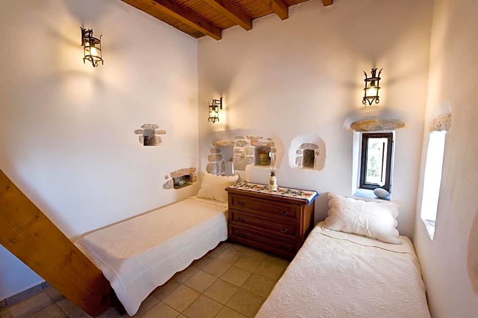 Arapakis Historic Castle