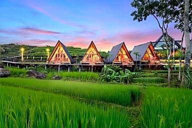 Asmaraloka Villa & Resto