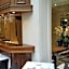 Hotel Suites Unic Renoir Saint-Germain