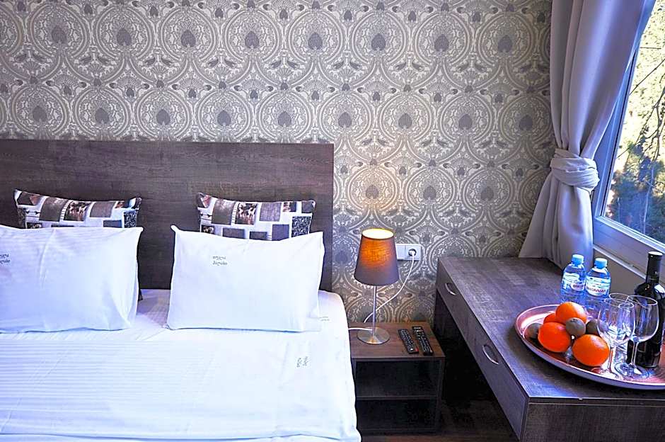 Tekla Palace By Urban Hotels