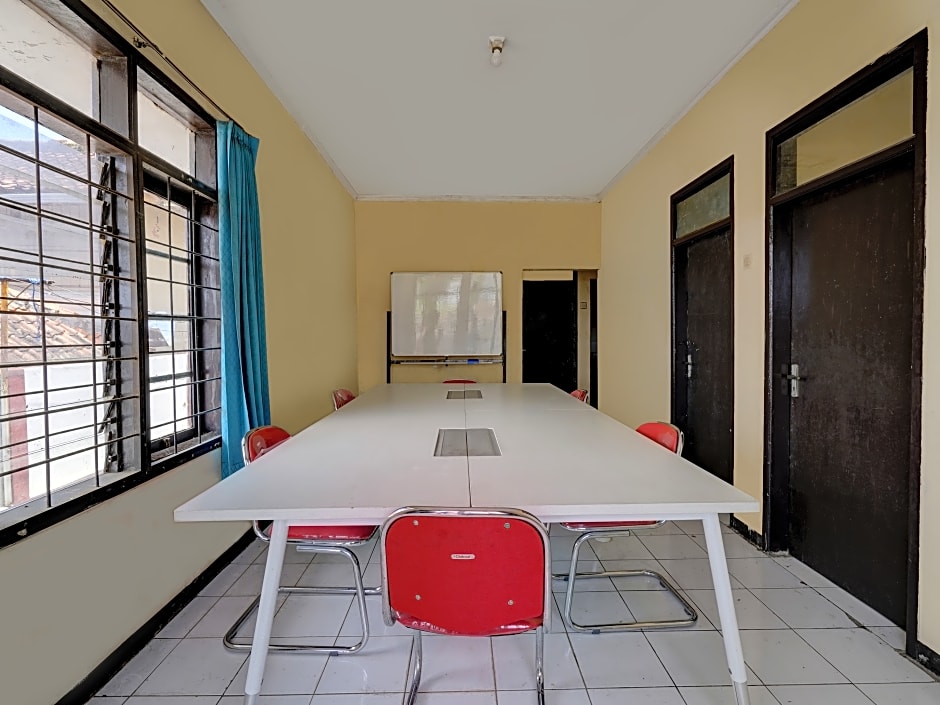 SPOT ON 91116 Pelangi Residence Syariah