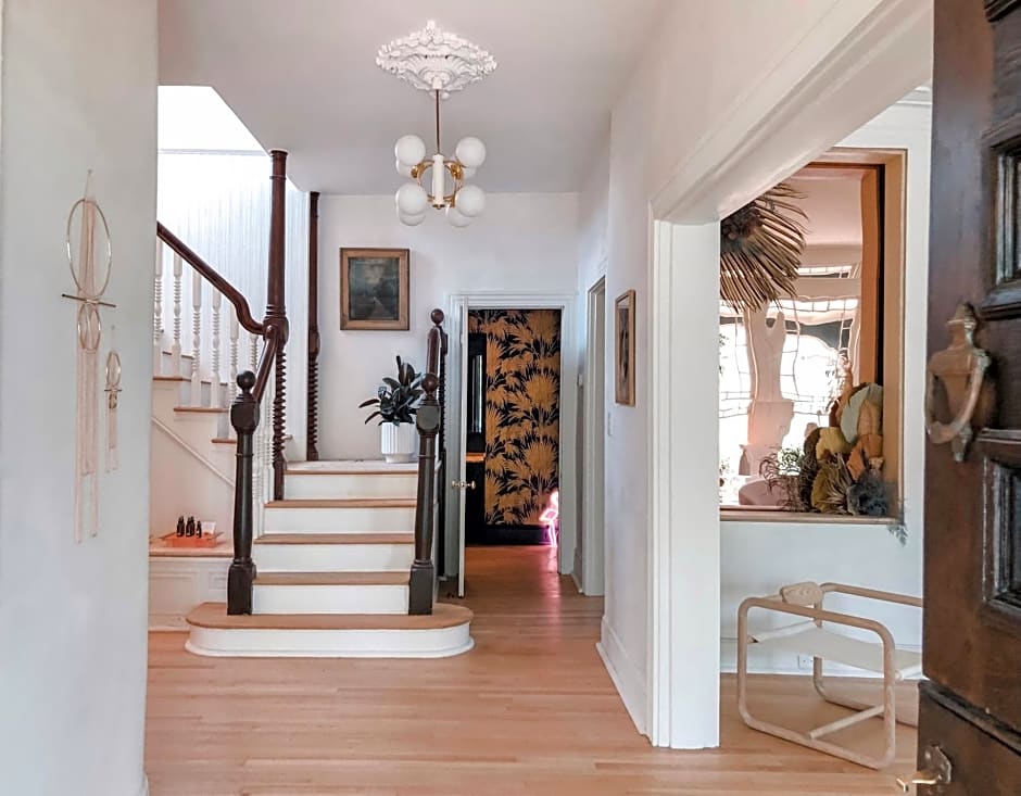 DREAMERS bnb