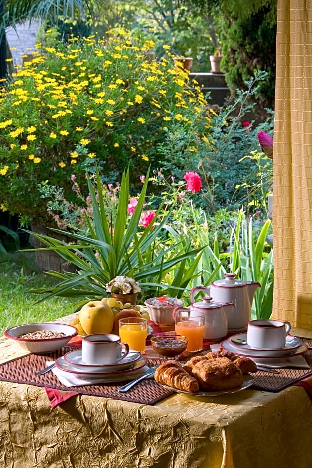 Auberge De Tavel