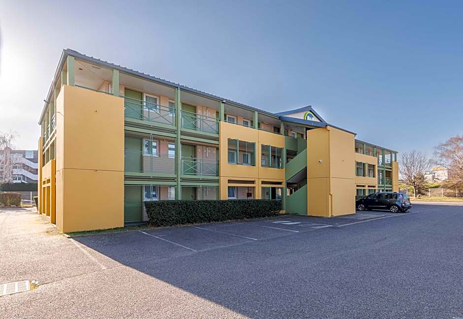 B&B Hotel Clermont Ferrand Le Brezet Aéroport