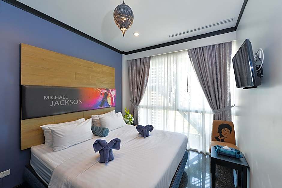 The River Scene Hotel