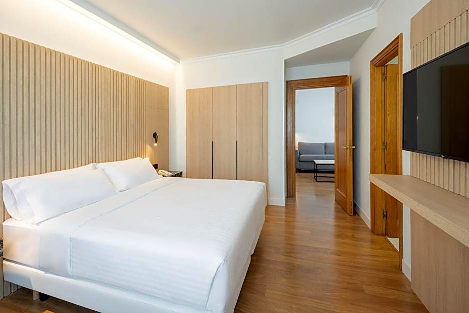 Hotel Vigo Los Galeones Affiliated by Melia