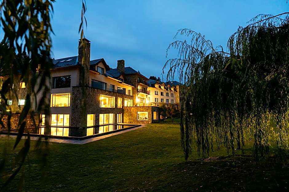 Loi Suites Chapelco Hotel