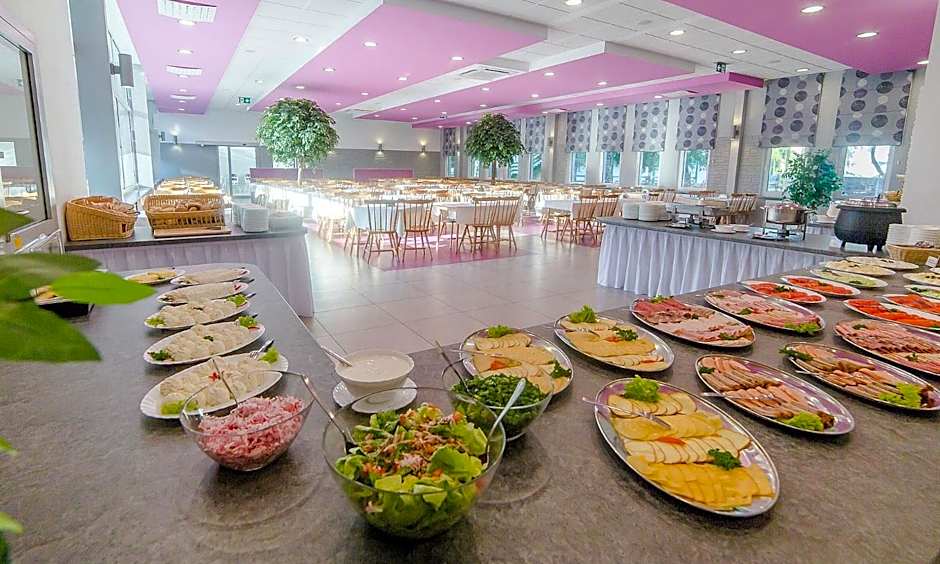 Ośrodek Wypoczynkowo-Leczniczy OPOLE w Dźwirzynie